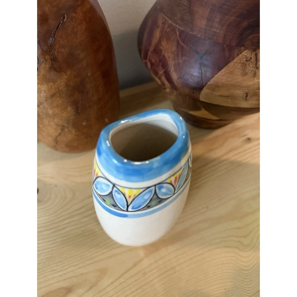 Vintage‎ Ceramic Pottery Vase Mexican Talavera Style Floral Hand Painted 6.25